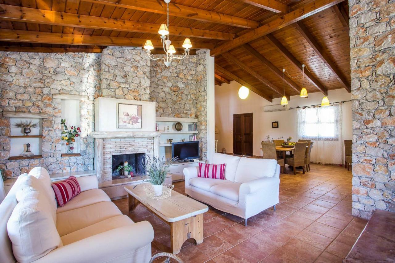 Villaer Sunny Countryside - With Private Pool Faliraki