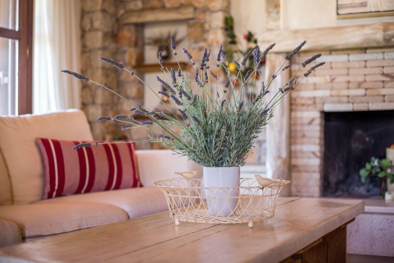 Villaer Sunny Countryside - With Private Pool