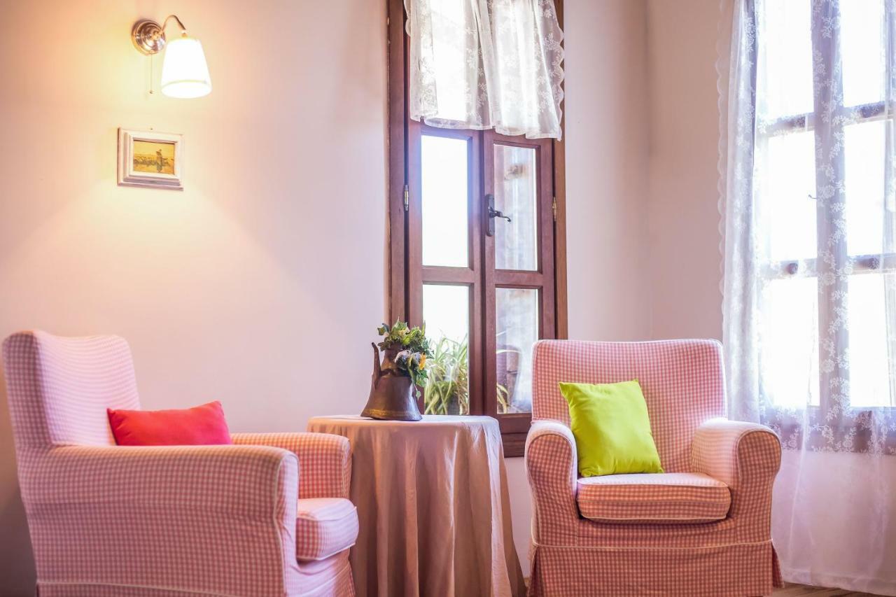 Sunny Countryside - With Private Pool Villa *